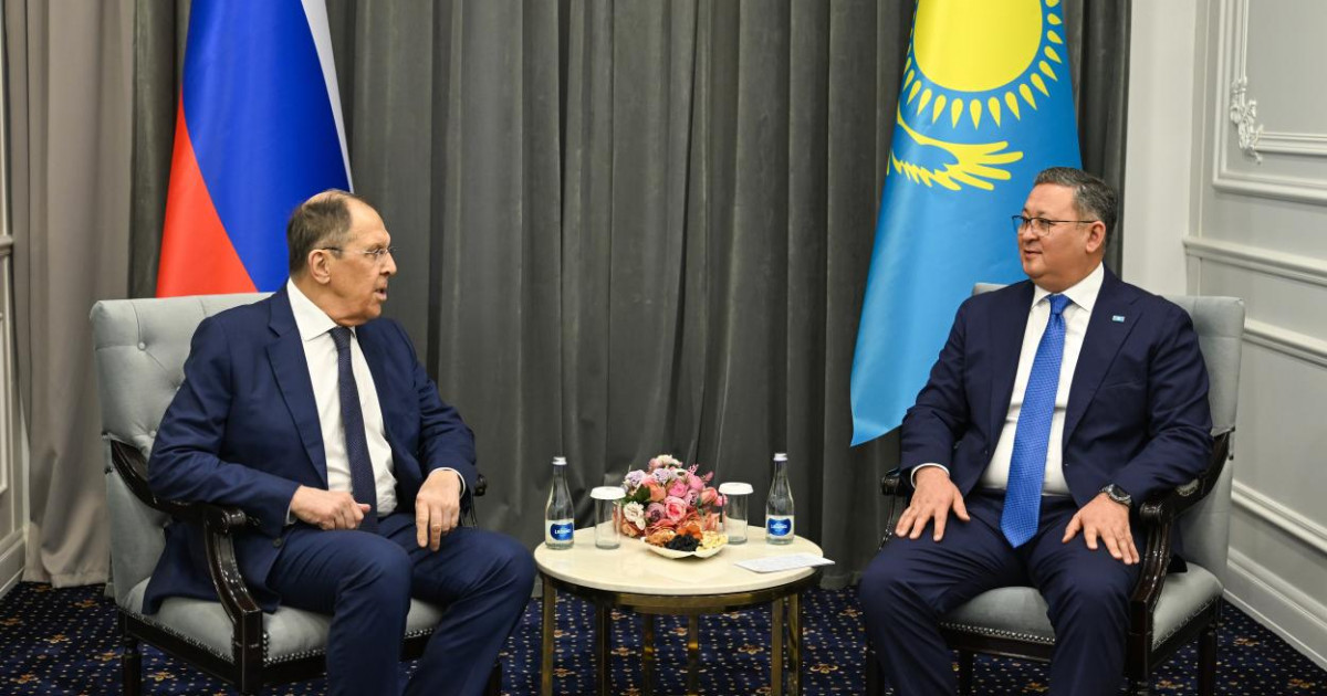 Қазақстан мен Ресей СІМ басшылары Шолпан-Атада кездесу өткізді