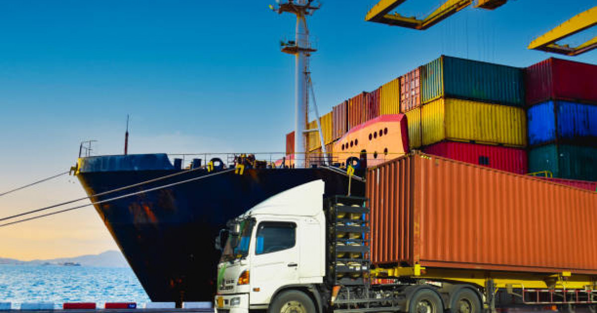 Қазақстанның бес аймағында жүк айналымының көлемі артты