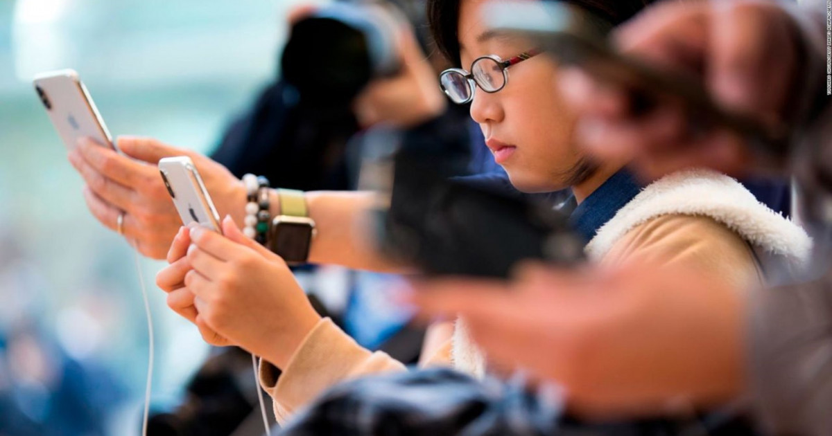 Қытайда iPhone қалай бірінші орынға шықты?