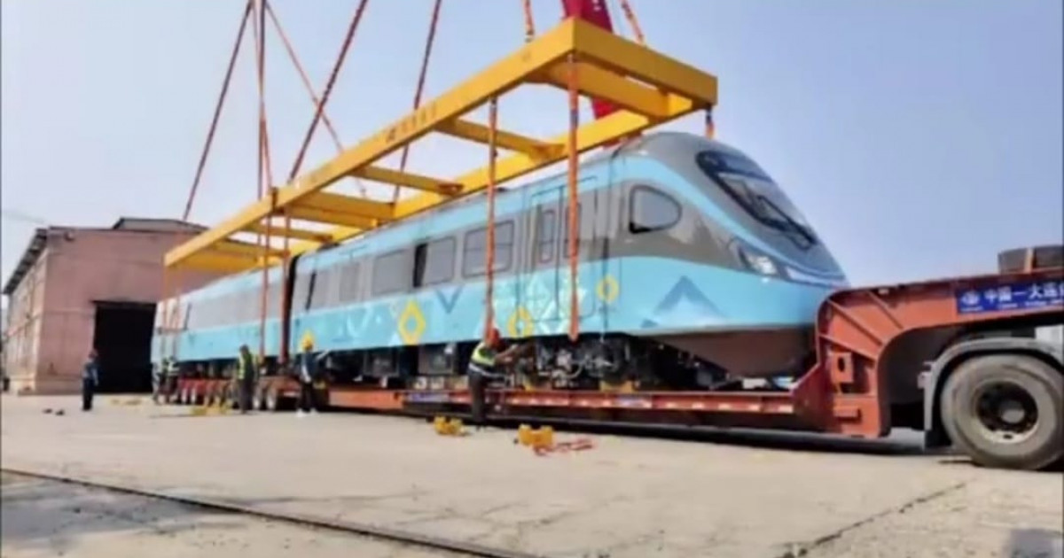 LRT-ның алғашқы вагондары Астанаға жеткізілді (видео)