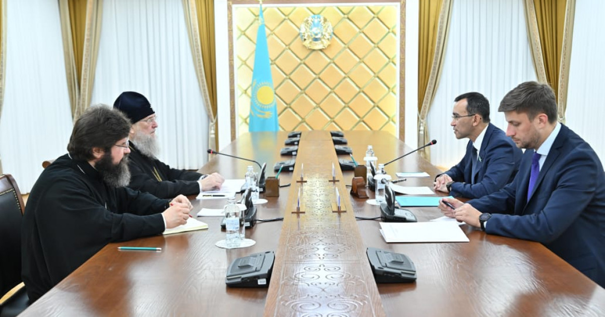 Мәулен Әшімбаев Астана және Қазақстан митрополиті Александрмен кездесті