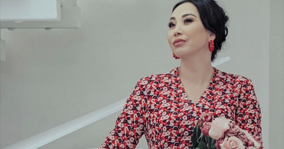 «Маралдың қанына шомылу»: Қарақат Әбілдина ерекше ем алғанын айтты