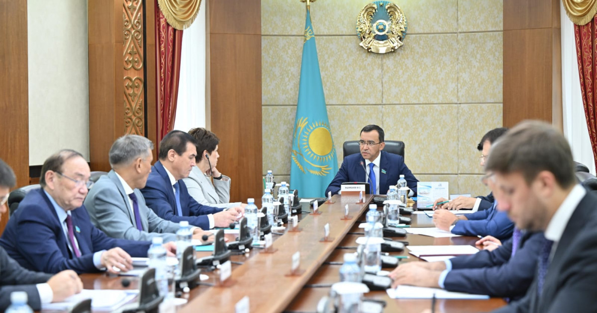 Сенат рақымшылық жасау туралы заңды қарайды