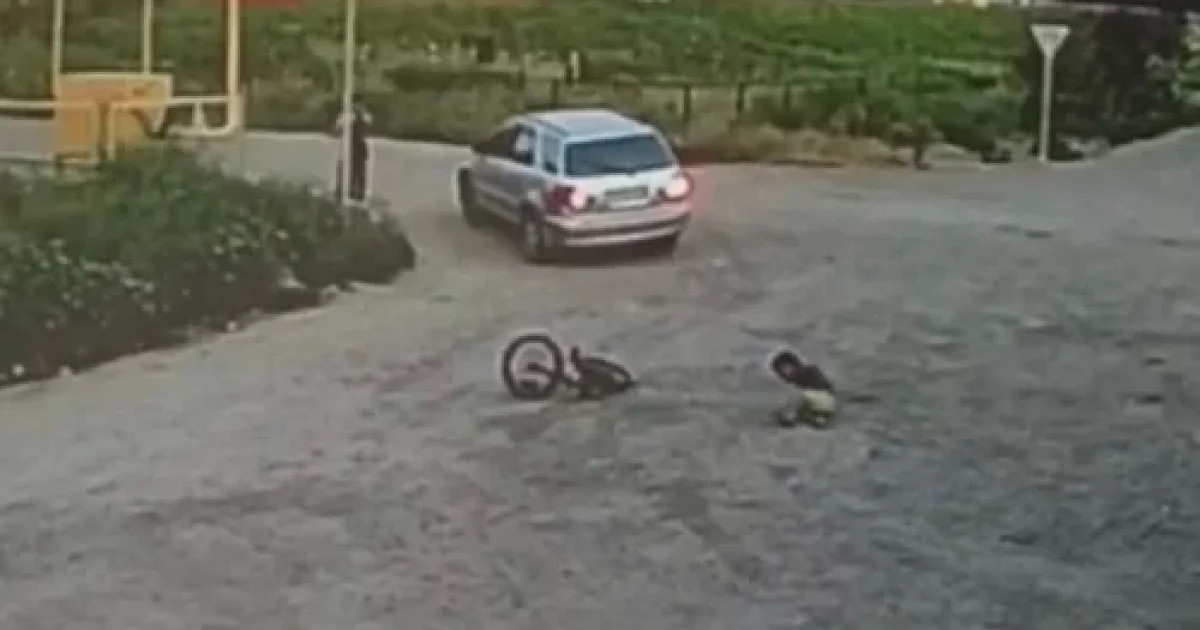 Экс-полицей 6 жасар баланы қағып, қашып кеткен: оқиғаға қатысты тың дерек белгілі болды