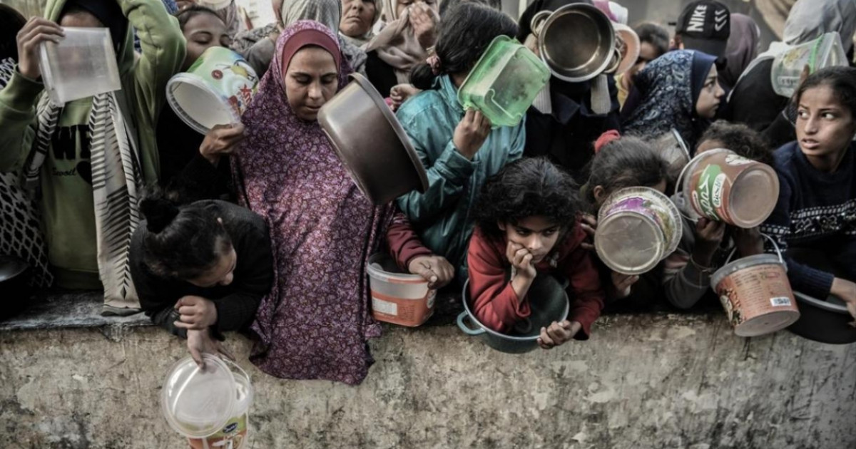 Газа секторында 50 мың жүкті әйел тойып тамақ ішпейді