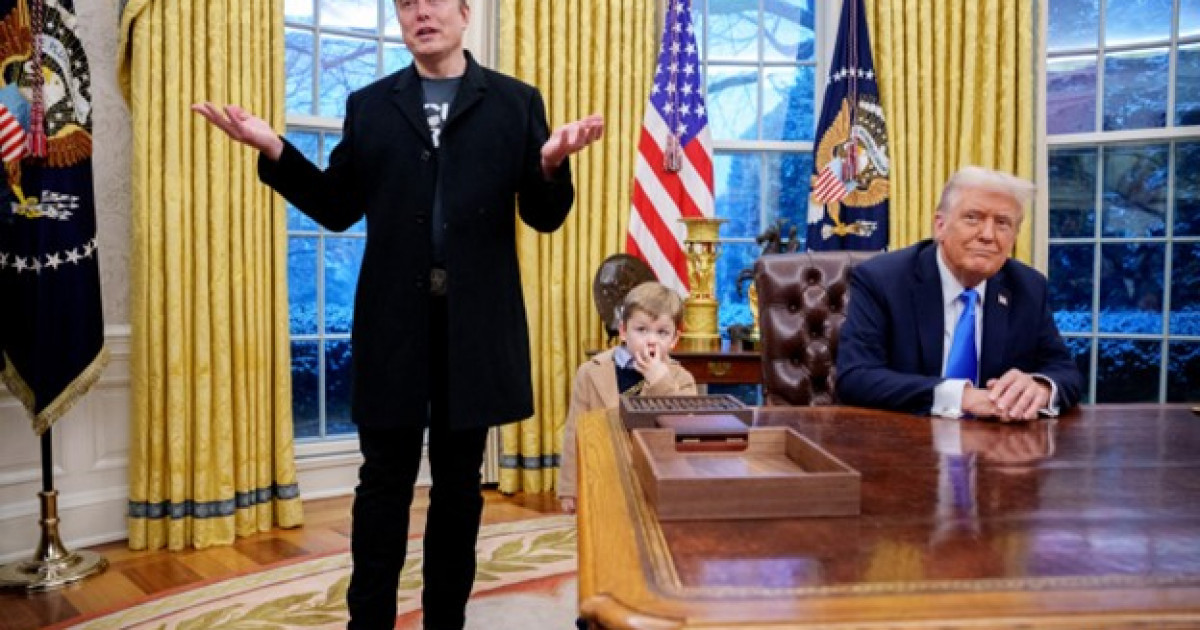 Илон Маск АҚШ-тың саяси жүйесін тас-талқан еткісі келеді