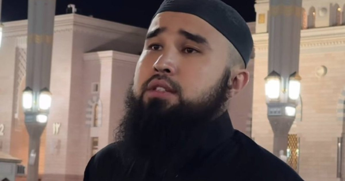 «Қарындасымыздың жүргені дұрыс емес»: Рүстем Жүгінісов мешітке барған қызды айыптады