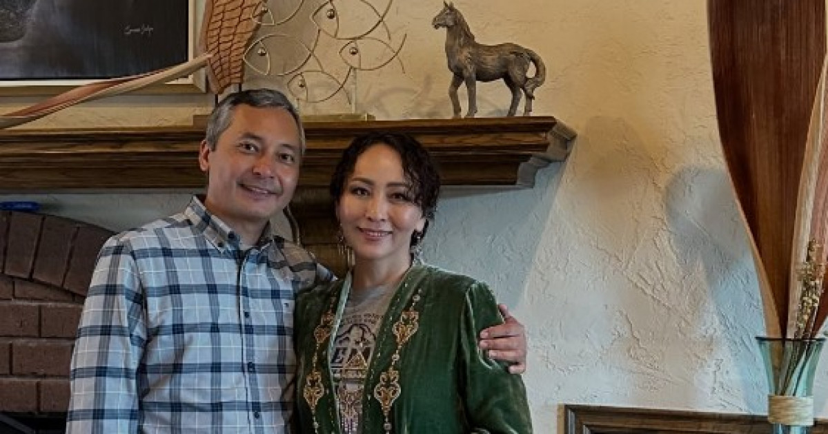 «Құдай маған жақсы көрші берді»: Айгүл Иманбаева Лос-Анджелестегі үйін көрсетті (видео)