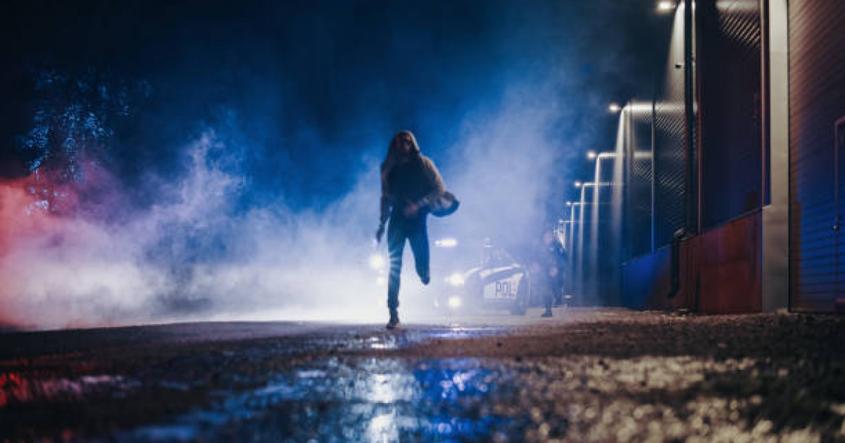 Ересек әйел көшеде мектеп оқушысына шабуыл жасады