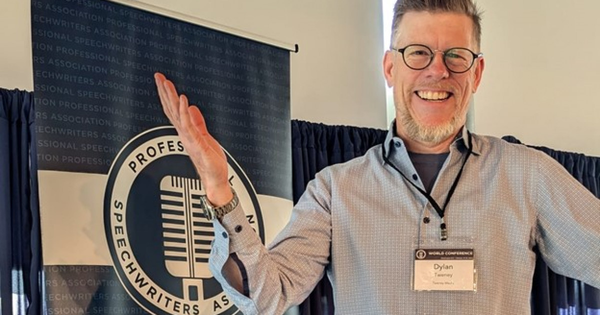 Президенттің сөзін жазатын спичрайтерлердің жалақысы – $120 000