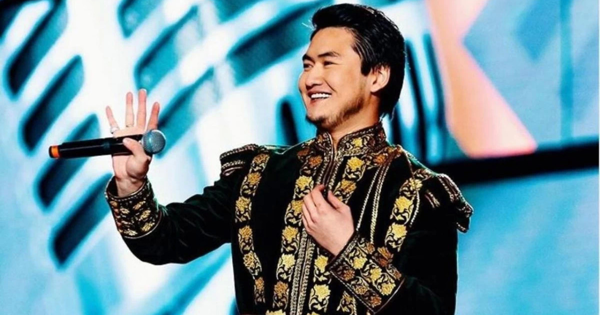 «Сандырақтап кетті»: сахнаға қайта оралған Төреғали Төреәлінің басы тағы дауға қалды