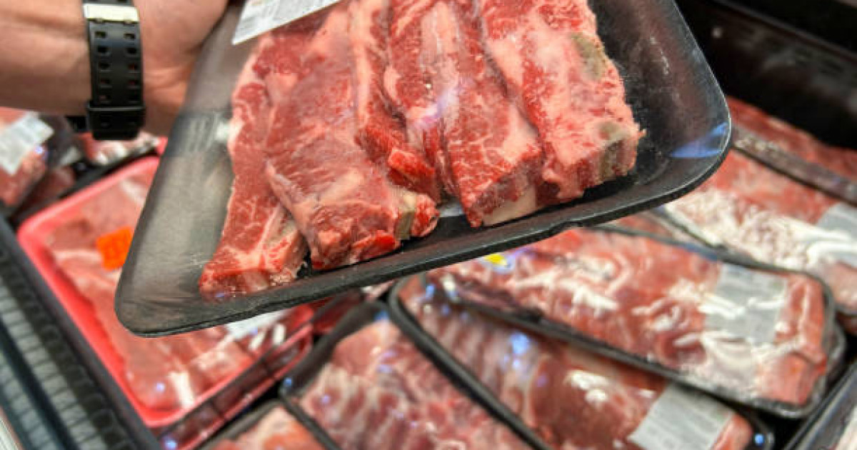 Шымкентте сиыр еті күрт қымбаттап, Министрлік түсініктеме берді