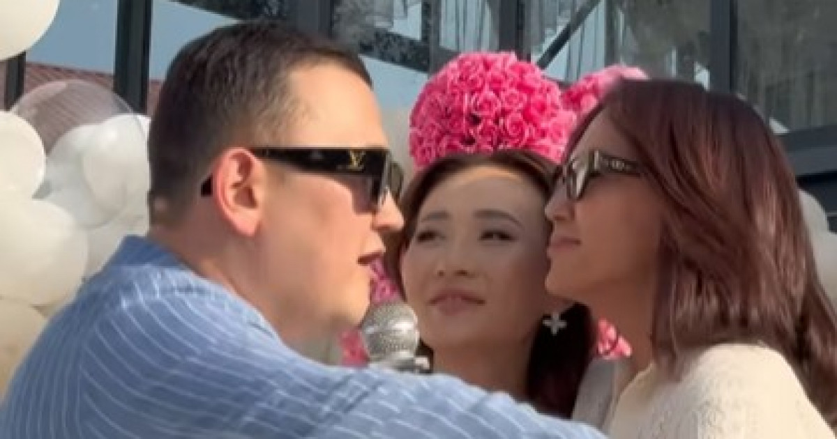 «Ұзақ жасырдық...»: Ләйлә Сұлтанқызы сәбилі болуды армандаған блогерге көмектескен (видео)