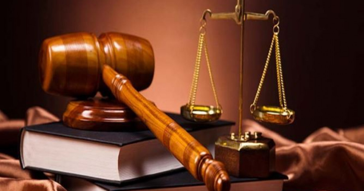 Жоғарғы сот неке-отбасы қатынастары саласындағы нормативтік қаулыны Конституцияға сәйкестендірді