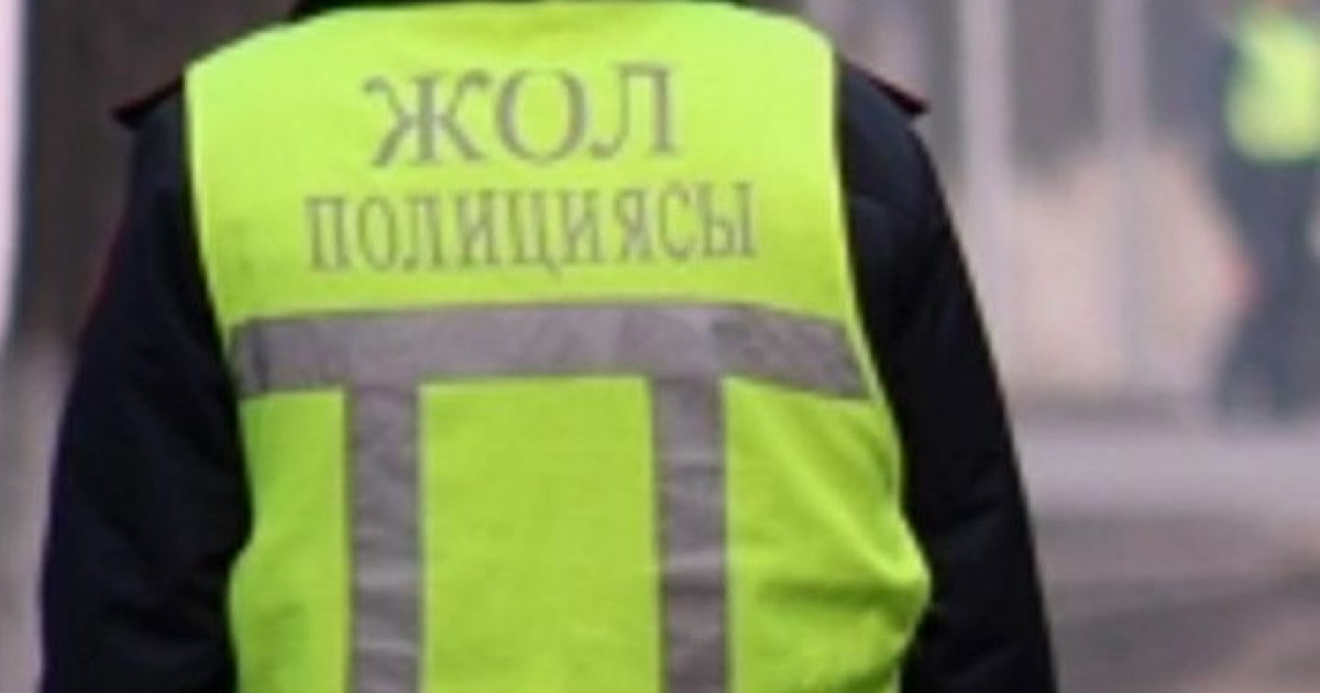 Автобус кондукторына «Жол полициясы» жилетін кигені үшін айыппұл салынды