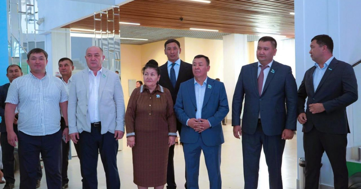 Баланы мейіріммен қолда, үмітпен сыйла!