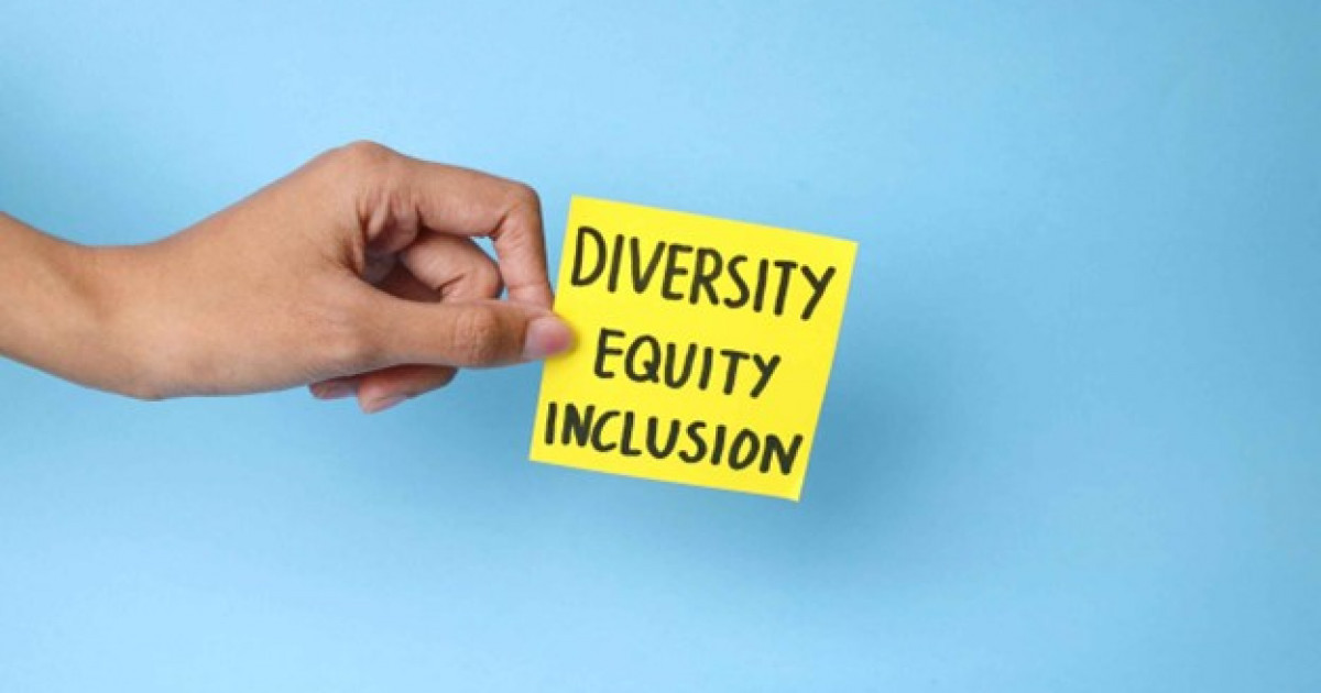 Google әйелдер мен түрлі этникалық топ өкілдерінің құқығын қорғайтын ұйымдарға қаржылай көмегін тоқтатты