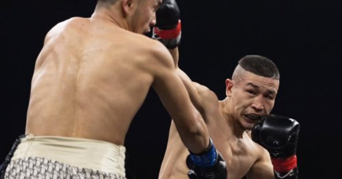 Қазақ боксшысы қарсыласын 84 секундта нокаутпен ұтып, WBC белбеуін сақтап қалды