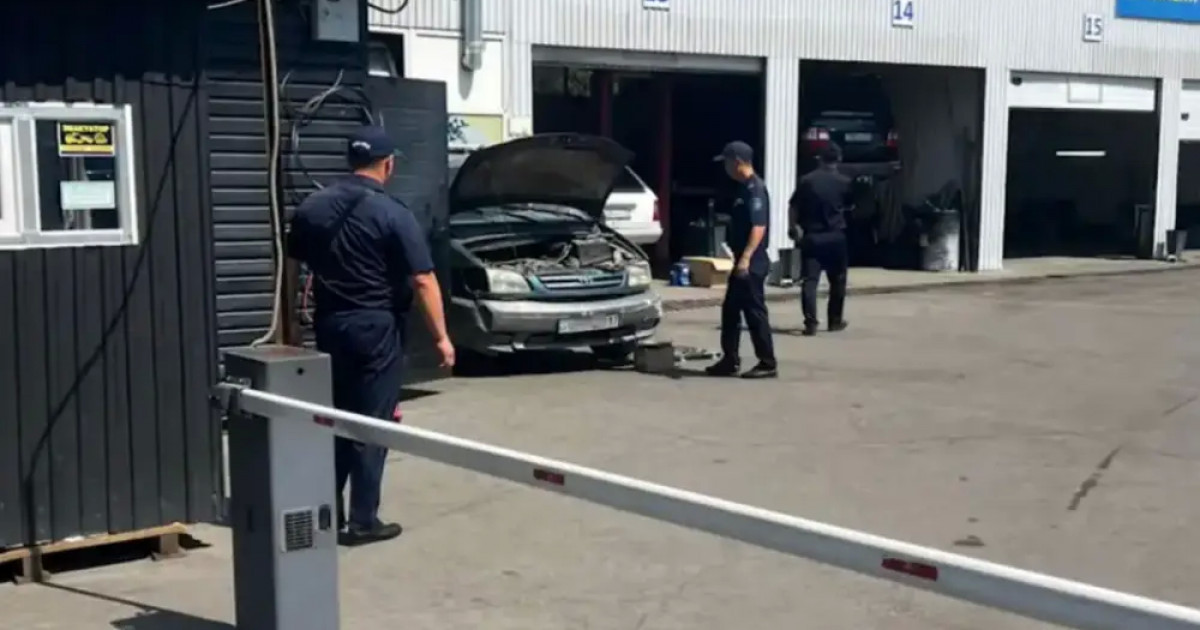 “Кар Ситиде“ жүргізілген рейд: 40-тан астам адам ұсталды