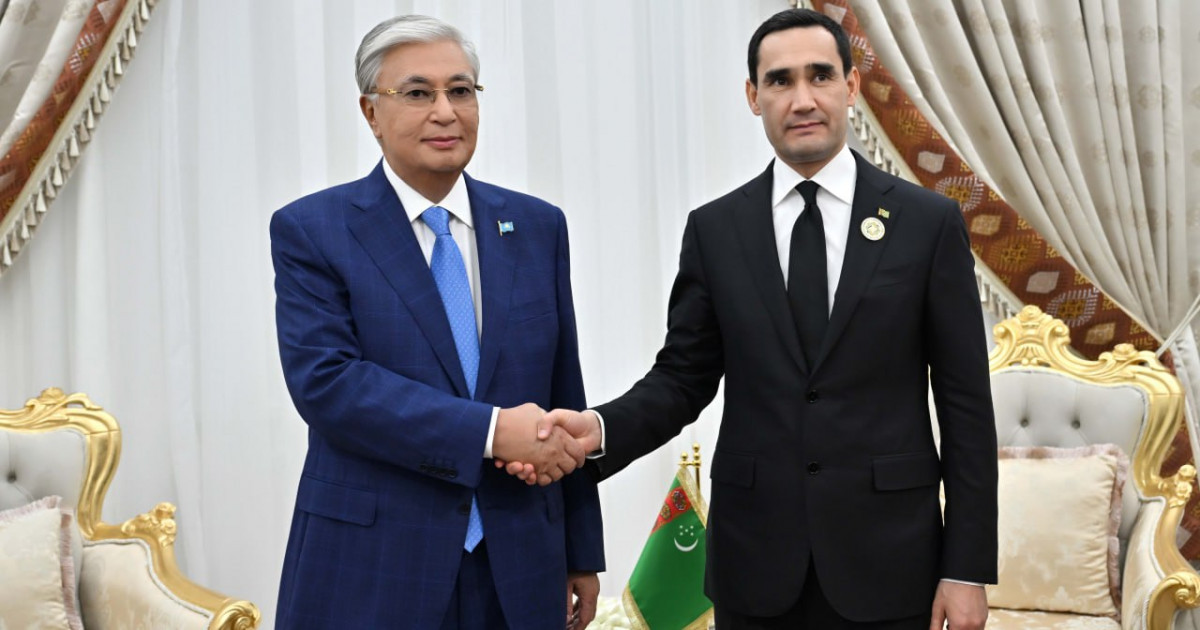 Мемлекет басшысы Қасым-Жомарт Тоқаев Түрікменстан президенті Сердар Бердімұхамедовпен кездесті