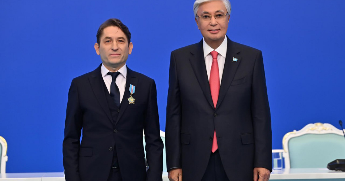 Мемлекет басшысы мұғалімдерді марапаттады