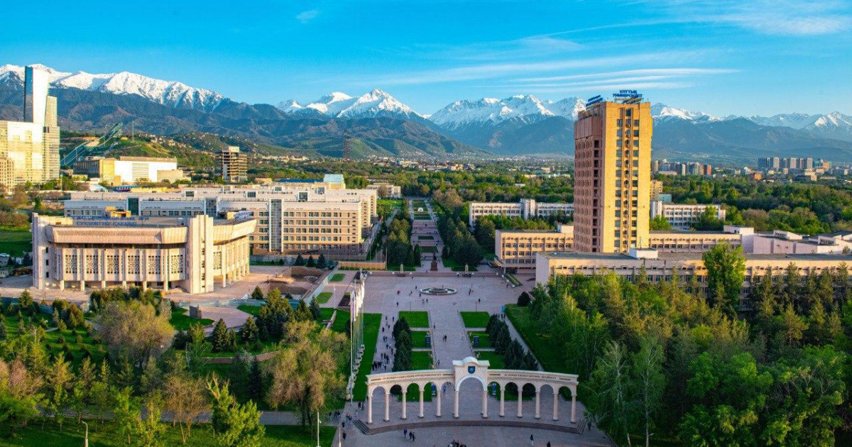 «Отбасылық жағдайы себеп болған»: ҚазҰУ-дың 14-қабатынан секіріп кеткен студент жайлы тың дерек шықты