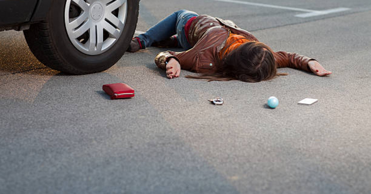 Шымкентте полицей жаяу жүргіншіні қағып кетті