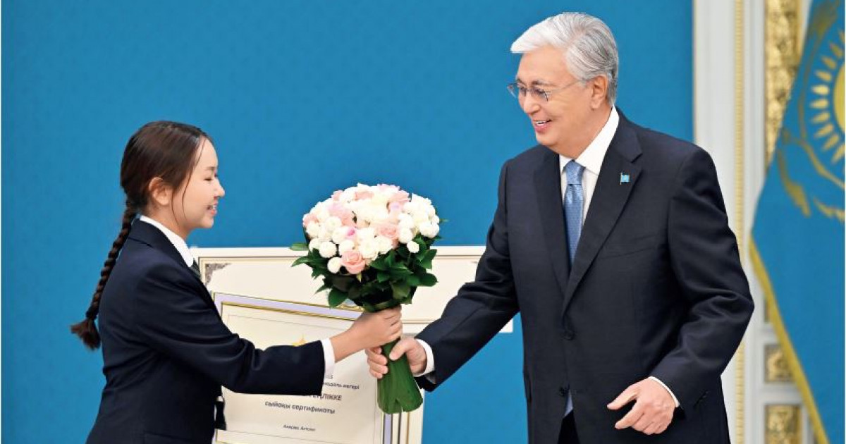 Жүзден жүйрік