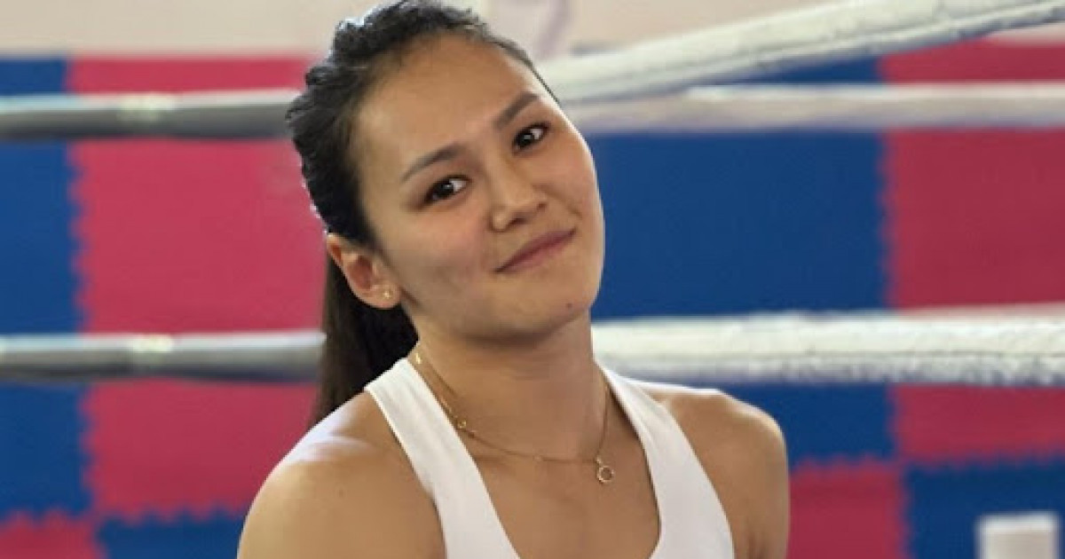 Боксшы Алуа Балқыбекова әлем біріншілігінің финалына шықты