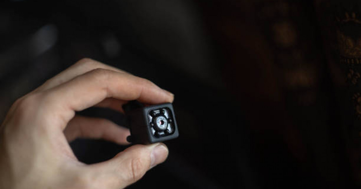 Қонақүйлерге тыңдау құрылғыларын орнатқан күдікті ұсталды