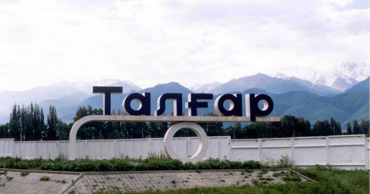 «Күдікті полицияның көлігін бояумен айналысқан»: Талғардағы оқиғаны адвокат айтып берді