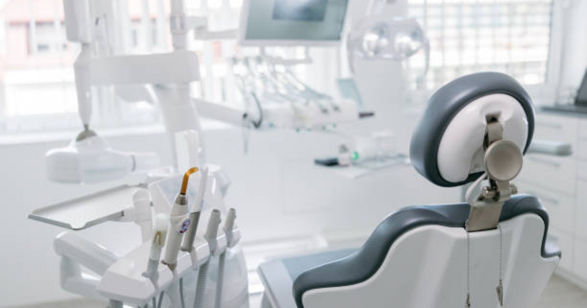 «Mercedes, Porsche мен элиталық пәтерлер»: Зейнетақы қорынан жалған құжат арқылы 200 миллиард теңге ұрланды