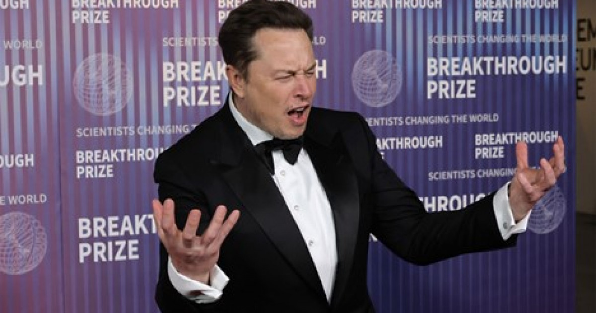 Tesla бас директорына 1 триллион доллар сыйақы беріледі