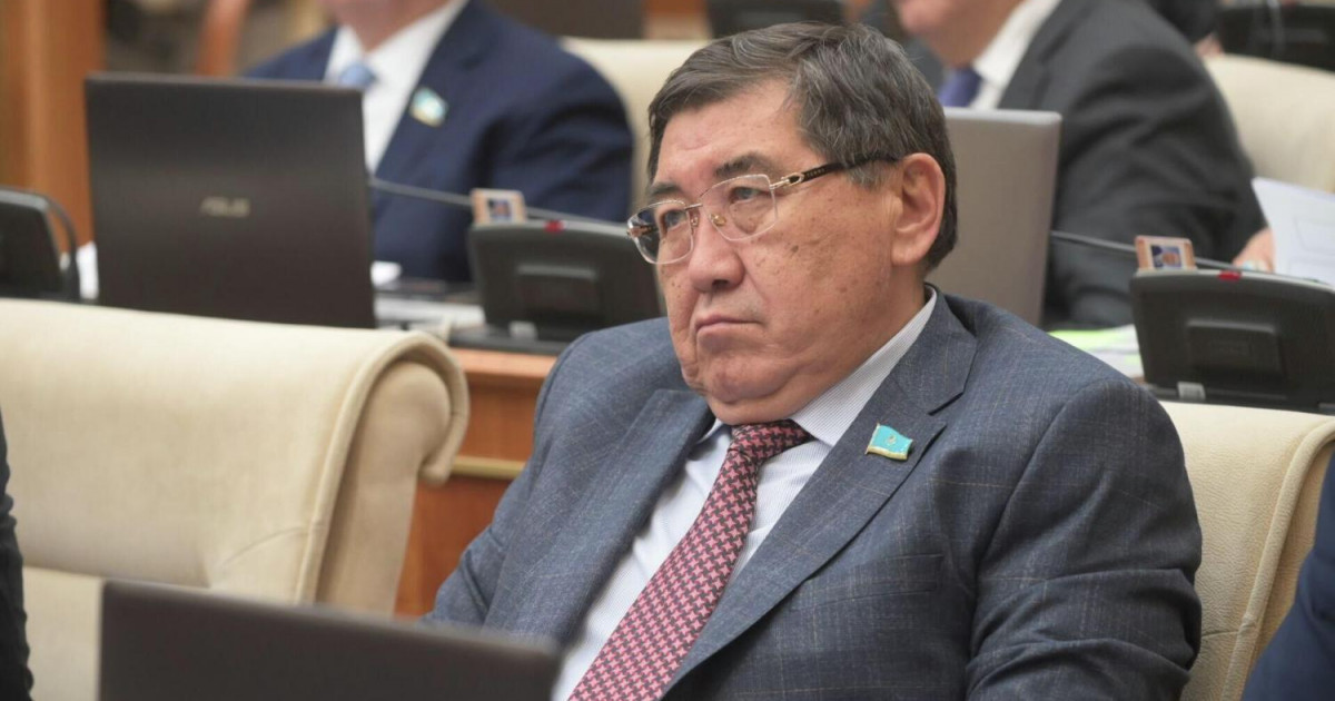 «Астаудан кеткен билік қайта келгісі келеді»: Ермұрат Бәпи «Ескі Қазақстан» жайлы ашық айтты