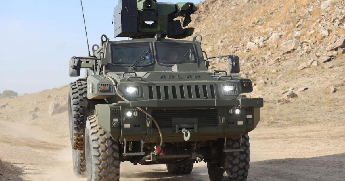 Десанттық-шабуылдау әскерлерінде бронетехника жүргізушілерінің алғашқы түлектері дайындалды