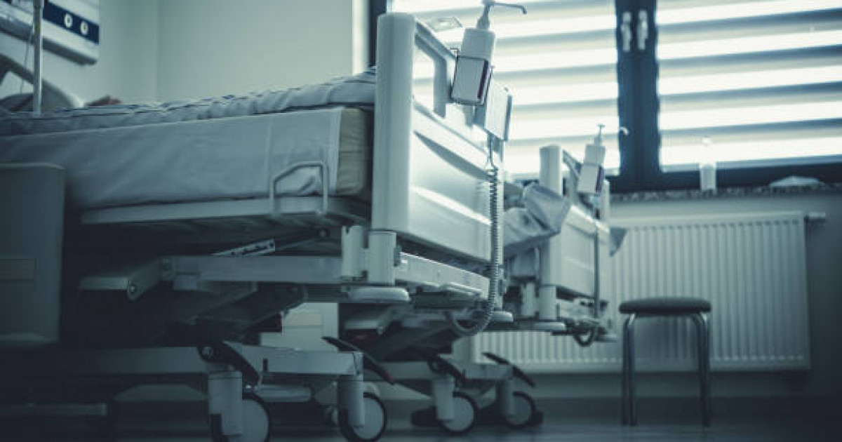 «Мүгедектік рәсімдеуге көмектесемін»: Астанада дәрігер науқастарды 4 миллион теңгеге алдап түсірген