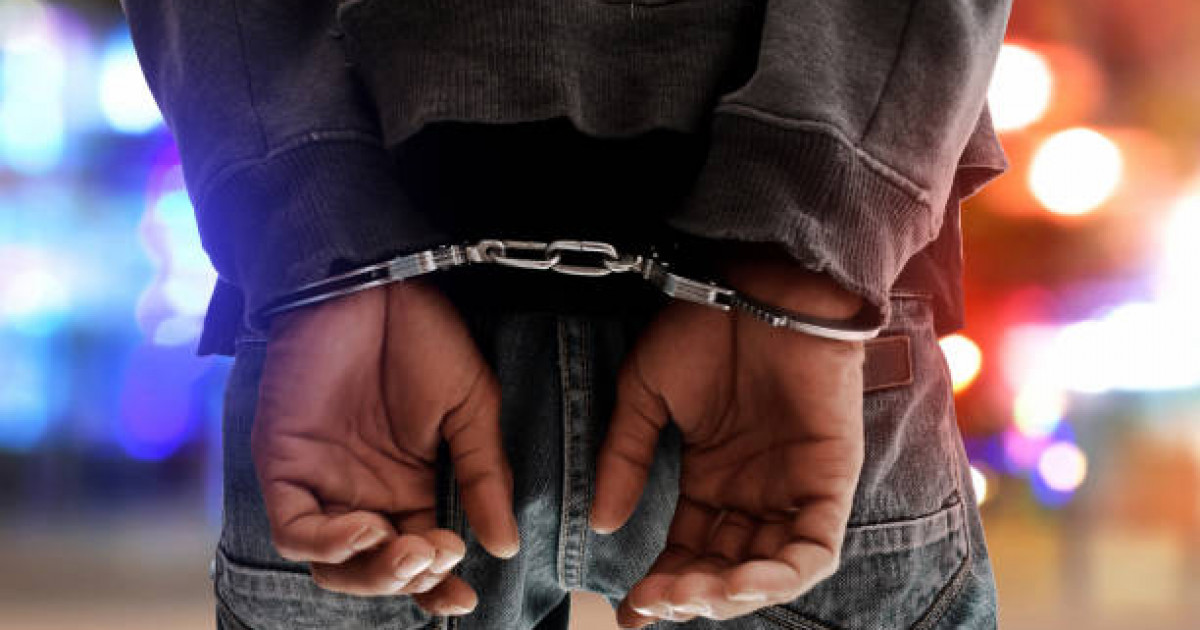 Оралдағы мектептердің бірінде оқушы қатарласын пышақтап тастады