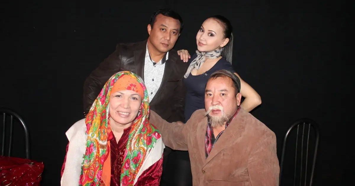 Перизат Қайраттың бұрын танымал актерлермен бір театрда жұмыс істегені белгілі болды