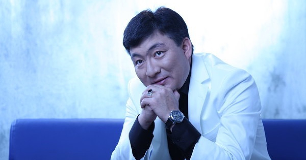 «Болмайтын нәрсеге ренжісіп қалуымыз мүмкін»: Тоқтар Серіков досы Мейрамбек Беспаевпен неге құда болғысы келмейтінін айтты