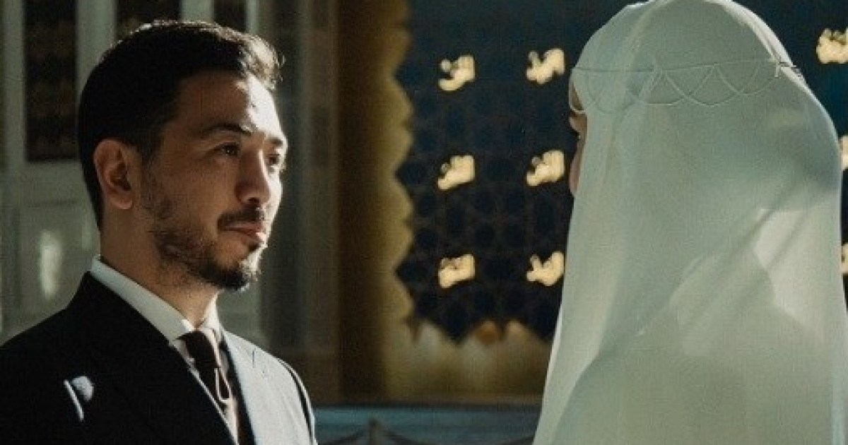 Дәурен Айдарқұлов әйелімен әлеуметтік желі арқылы танысып, екі аптада үйленгенін айтты