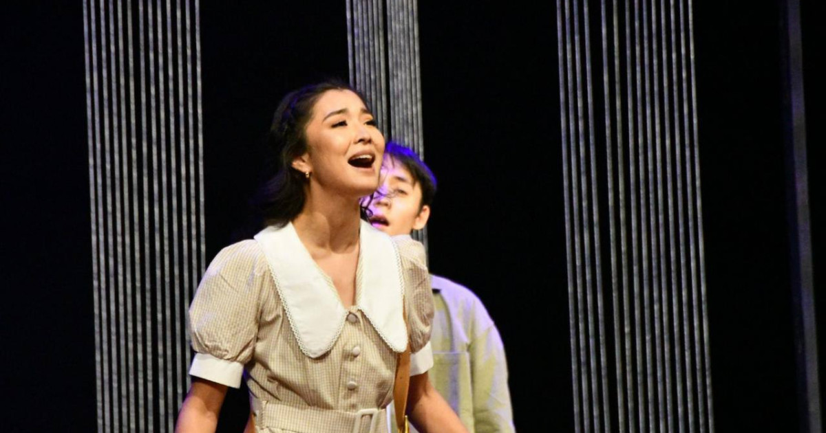 Екібастұзда алғашқы кәсіби театр ашылды: қала тұрғындары да сахнада рөл сомдады