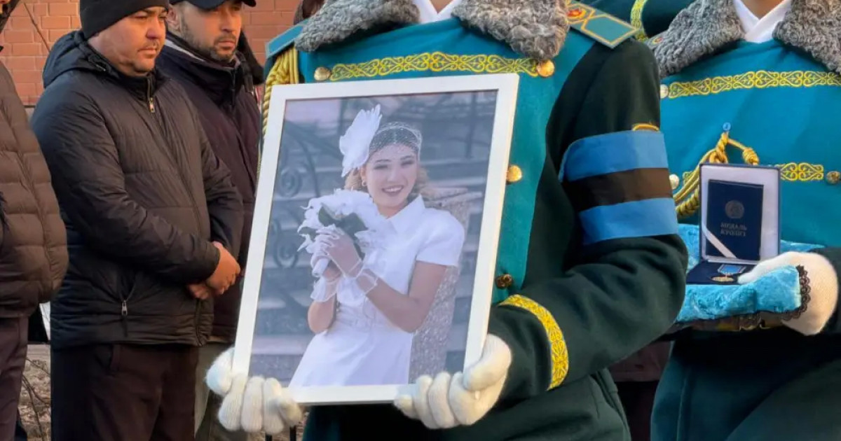 Қосшыда қызметтік борышына адал болған фелдьшер Ұлдана Мырзуанды соңғы сапарына шығарып салды