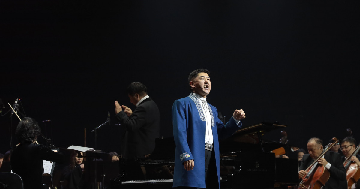 Астанада Серік Еркімбековтің «Өмір желі» авторлық кеші өтті