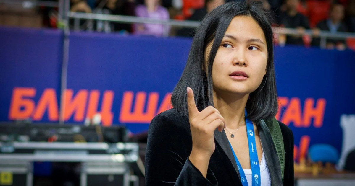Бибісара Асаубаева блиц бойынша әлем чемпионатының алғашқы финалисі атанды