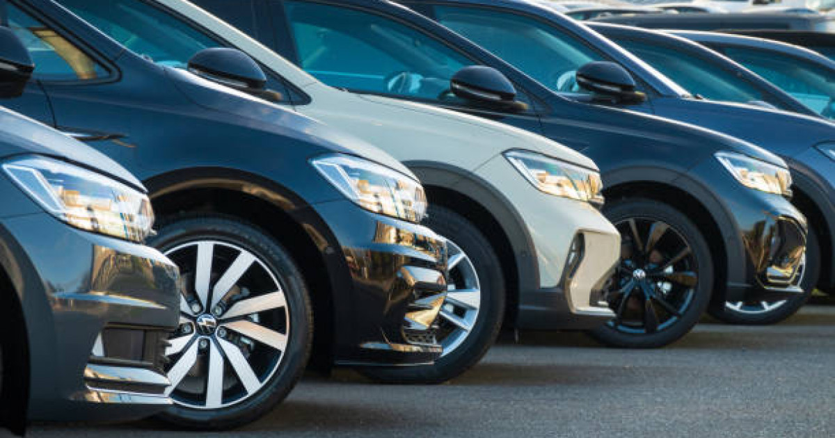 Бүгіннен бастап көлігі барларға арналған жаңа ереже шықты