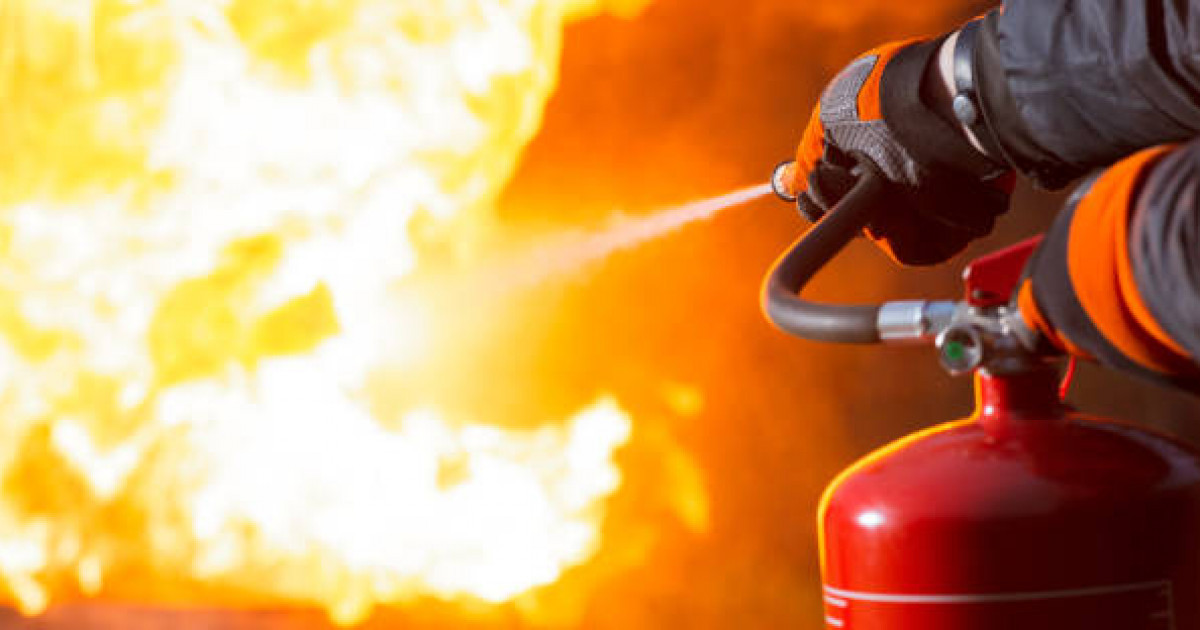 Атырауда киім базары өртенді