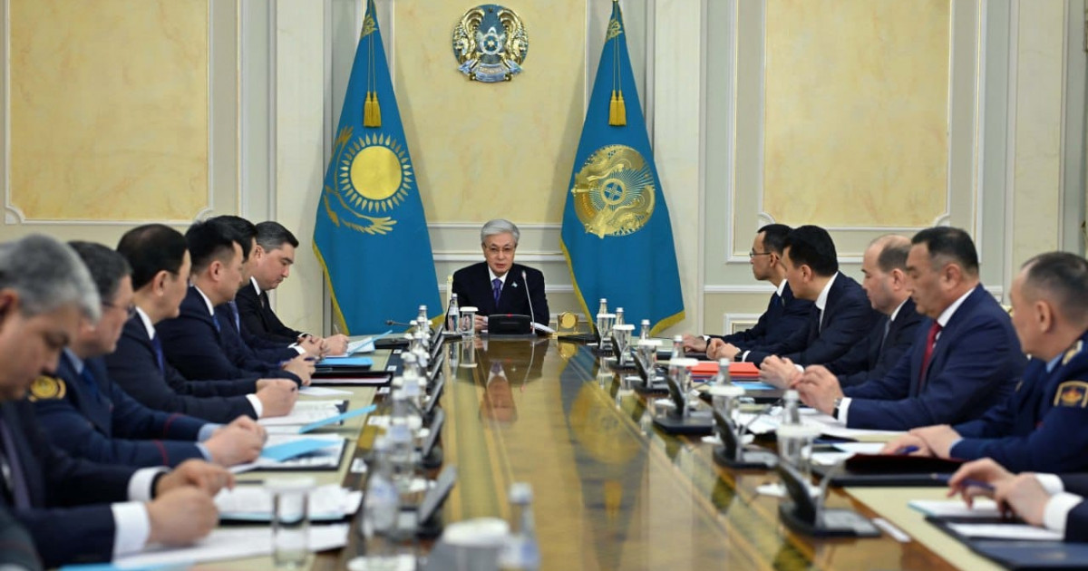 Президент Қауіпсіздік Кеңесінің отырысын өткізіп, Үкімет пен өңір әкімдеріне тапсырма берді