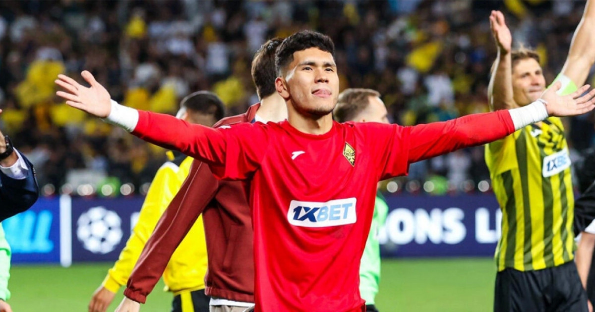 «Шетелге кететін мүмкіндік болса, жақсы болар еді»: бас бапкер қақпашы Темірлан Анарбековке қатысты пікірін айтты