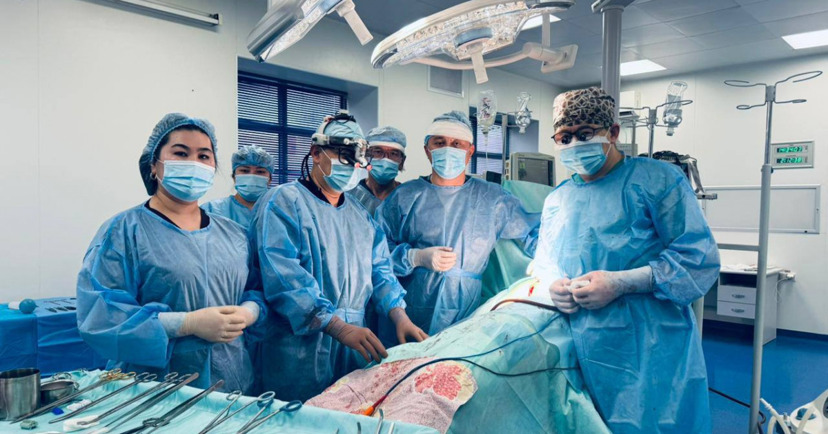 Шымкентте алғаш рет өте сирек кездесетін күрделі операция жасалды