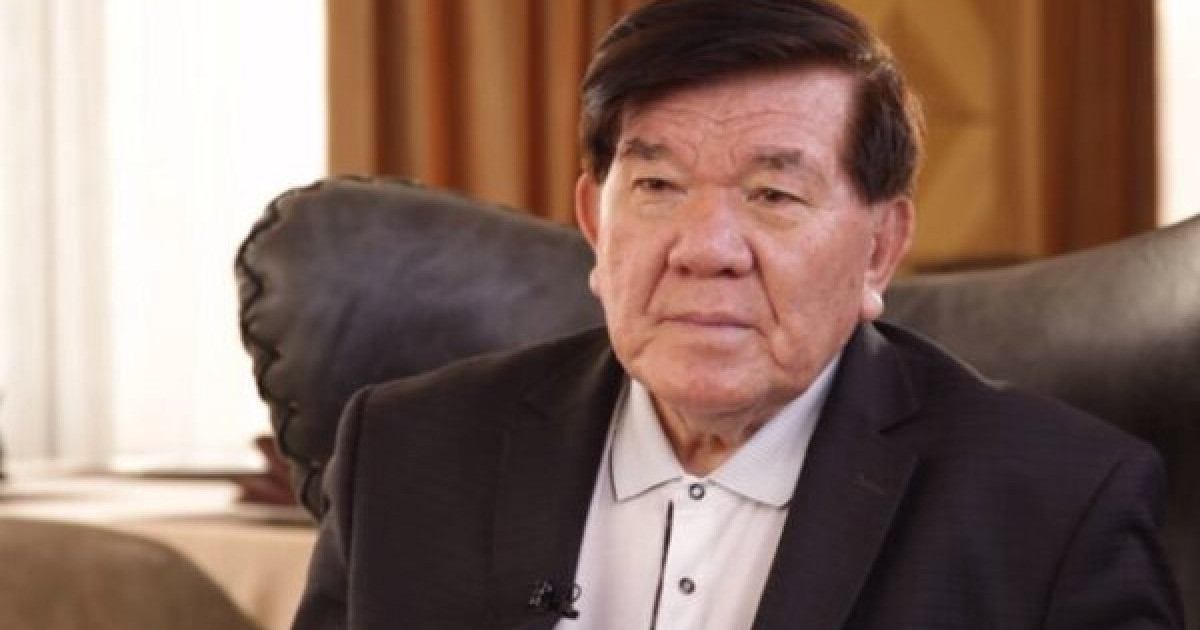 «Шындық, әділдік биігінде жолығайық!»: Мұхтар Шаханов бата берді